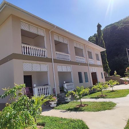 La Residence D'Almee Guesthouse Baie Sainte Anne Exterior photo