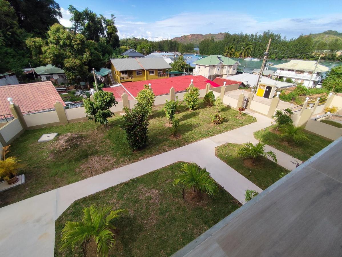 La Residence D'Almee Guesthouse Baie Sainte Anne Exterior photo