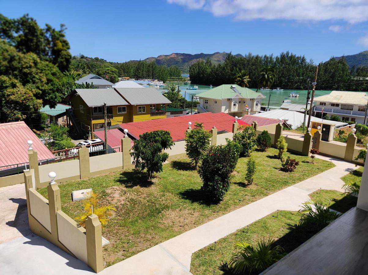 La Residence D'Almee Guesthouse Baie Sainte Anne Exterior photo